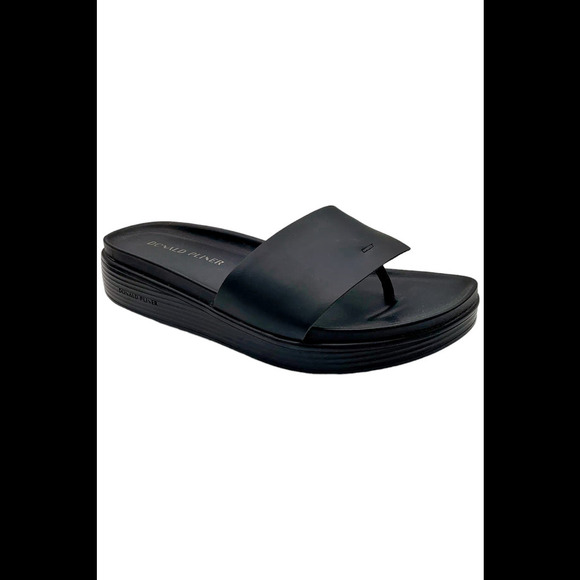 Donald Pliner Women's Fifi Vachetta Wedge Sandal Black - Medium - Picture 1 of 3